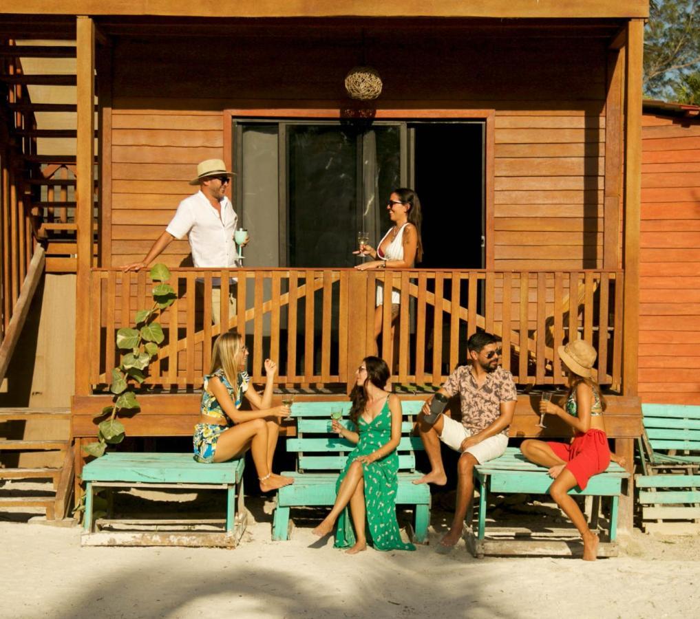 El Regalo El Cuyo Hotel ภายนอก รูปภาพ
