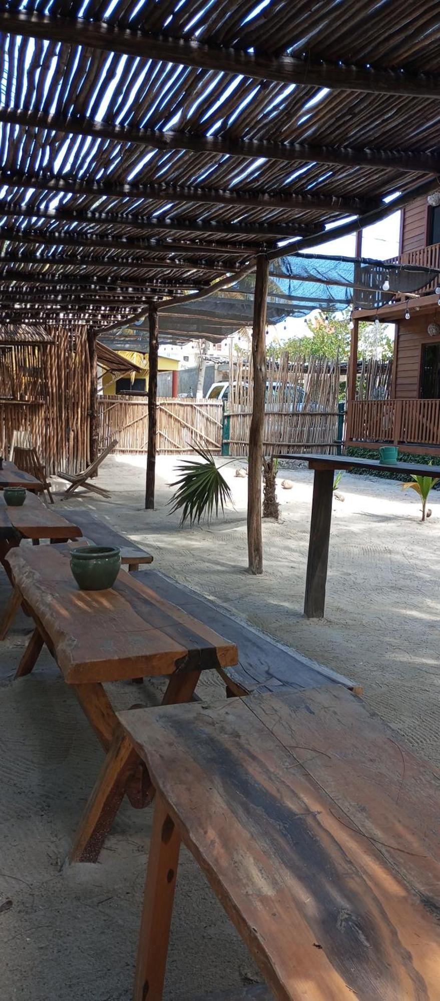El Regalo El Cuyo Hotel ภายนอก รูปภาพ